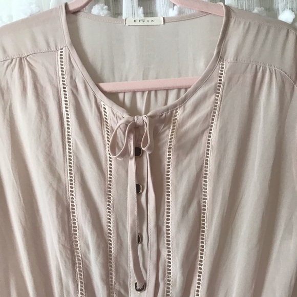 Blush Pink Dainty Dress - Picture 4 of 4